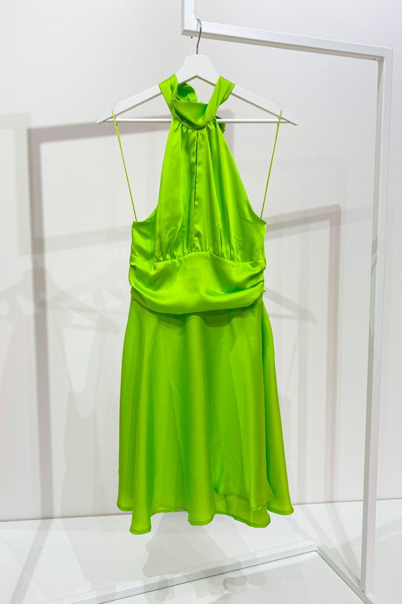Vicolo - Vestito verde neon raso con scollo oblò