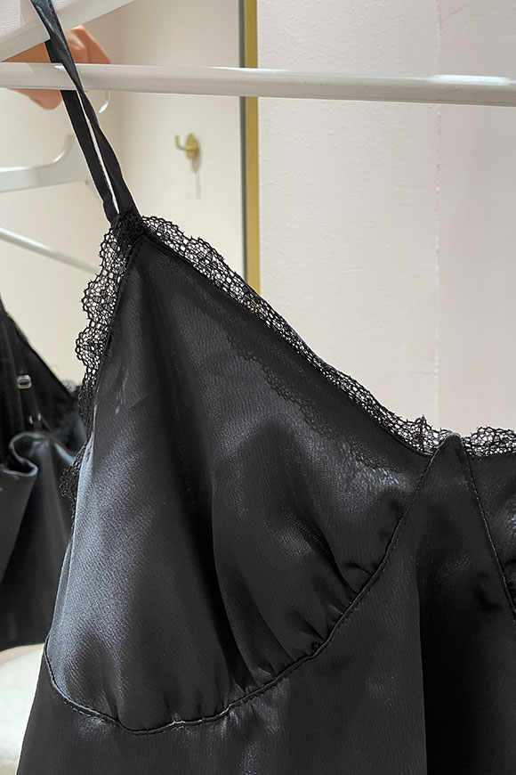 Glamorous - Top lingerie nero in raso con pizzo