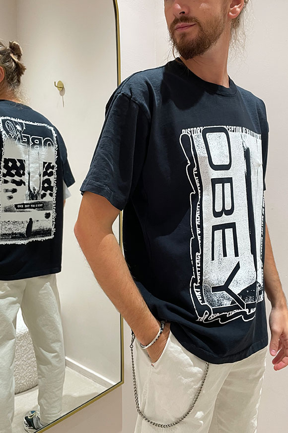 Obey - T shirt nera con stampa davanti e dietro in contrasto bianco