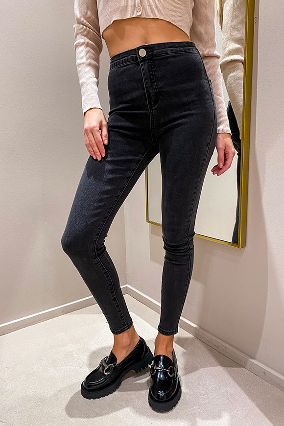 Glamorous - Jeans nero slavato skinny senza tasche