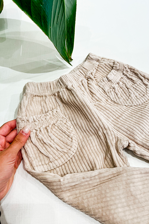 Play Up - Pantaloni ecru in bombasina con fibre riciclate