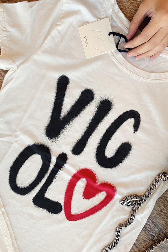 Vicolo - Spray T shirt with heart logo