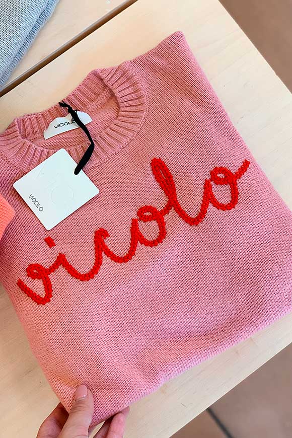 Vicolo - Pink sweater with red embroidery