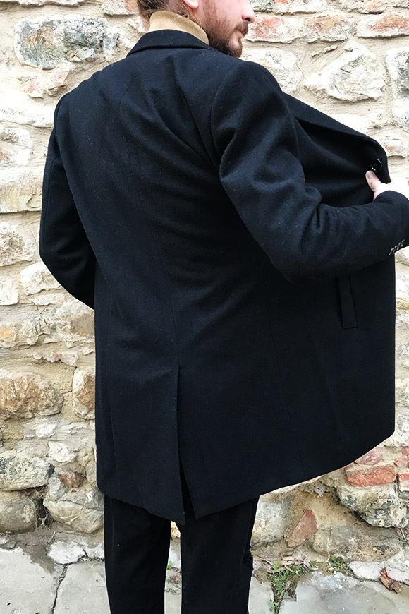 Minimum - Long black coat