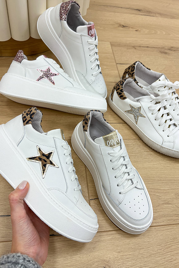 Ovyé - Sneakers platform con stella e tallone maculato