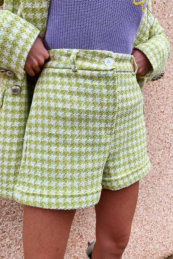 Vicolo - Apple green pied de poule tweed shorts