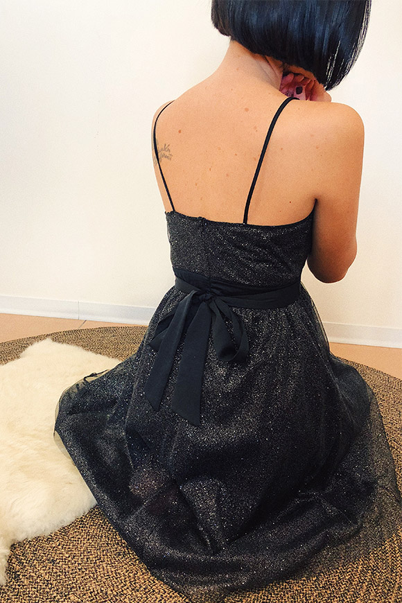 Vicolo - Vestito nero con fiocco sul retro