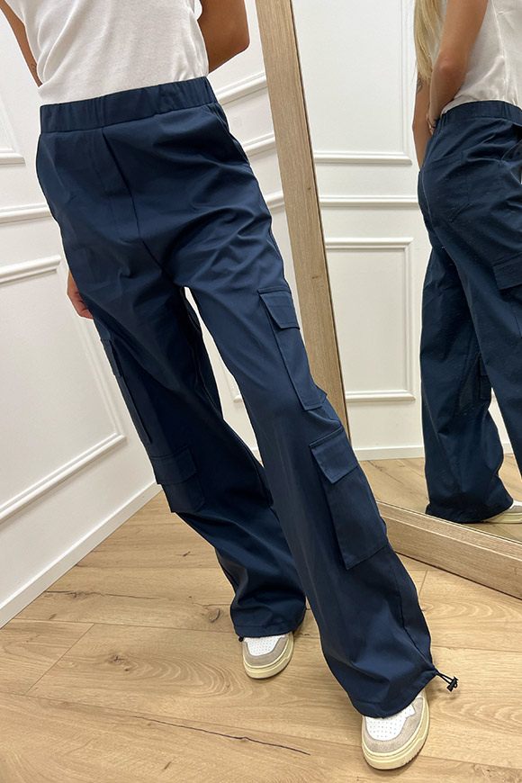 So Allure - Pantaloni cargo blu navy in tela tecnica