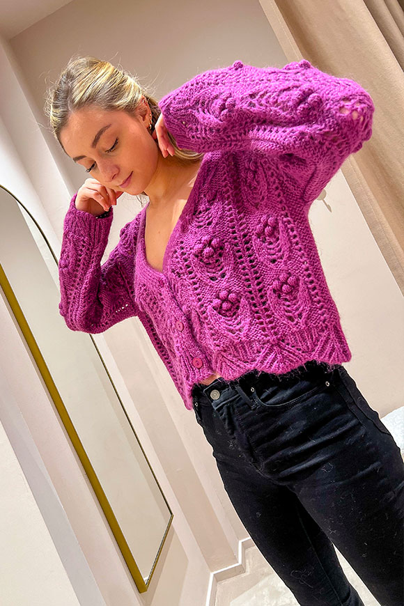 Kontatto - Perforated onion cardigan with peanuts