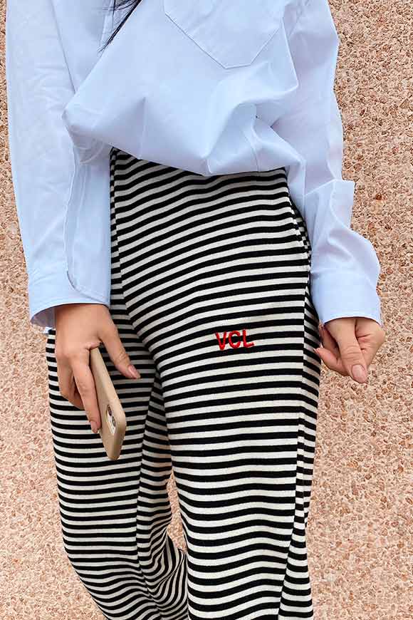 Vicolo - Black and white striped joggers with red "VCL" logo