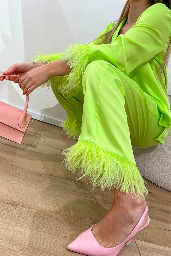 Vicolo - Acid green pajama-style trousers with feathers at the bottom
