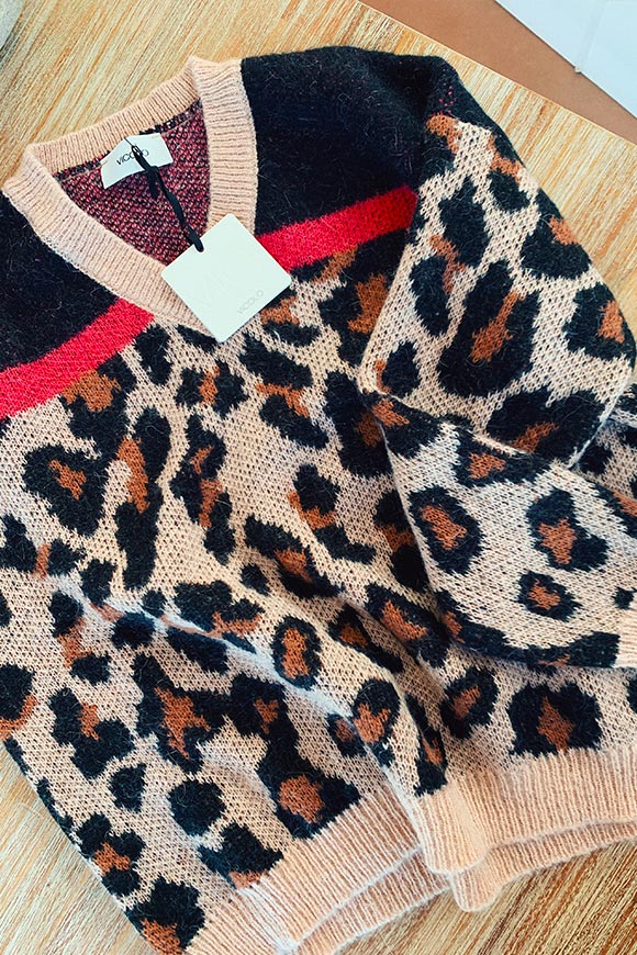 Vicolo - Leopard print sweater with fuchsia band