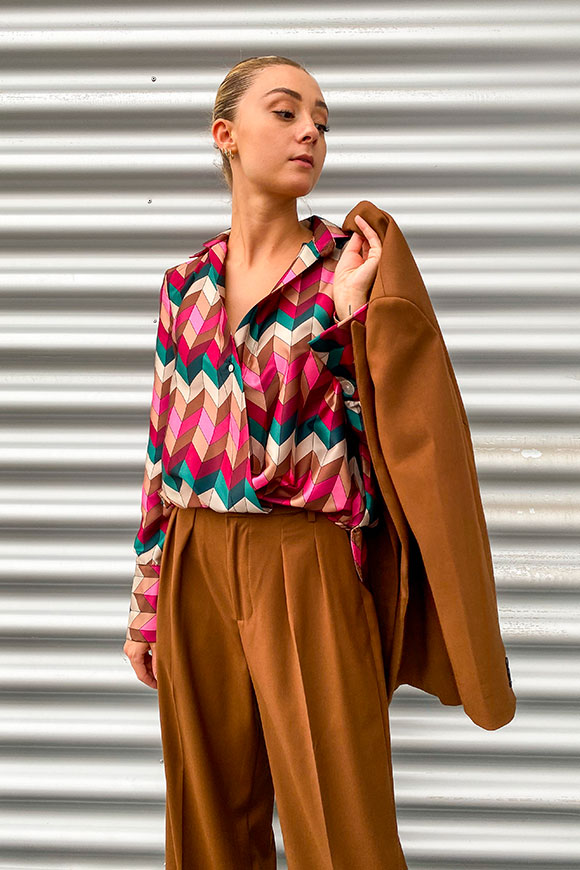 Vicolo - Shirt in multicolor geometric pattern in satin