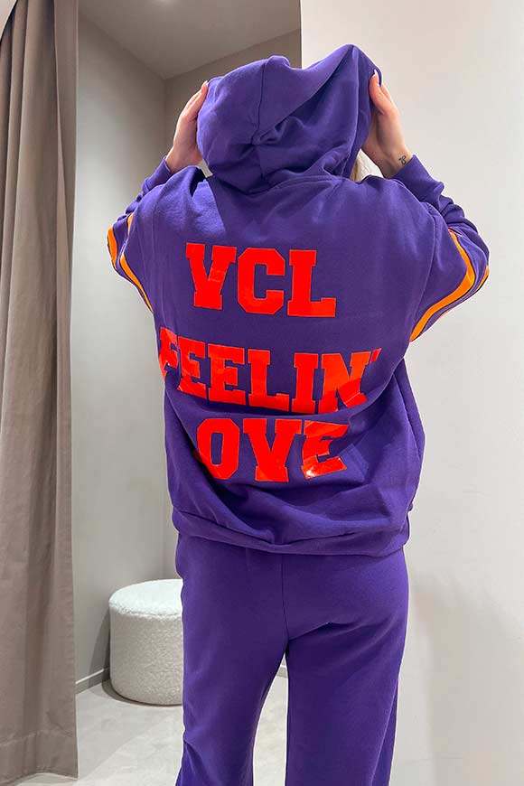 Vicolo - Purple sweatshirt with orange bands with hood