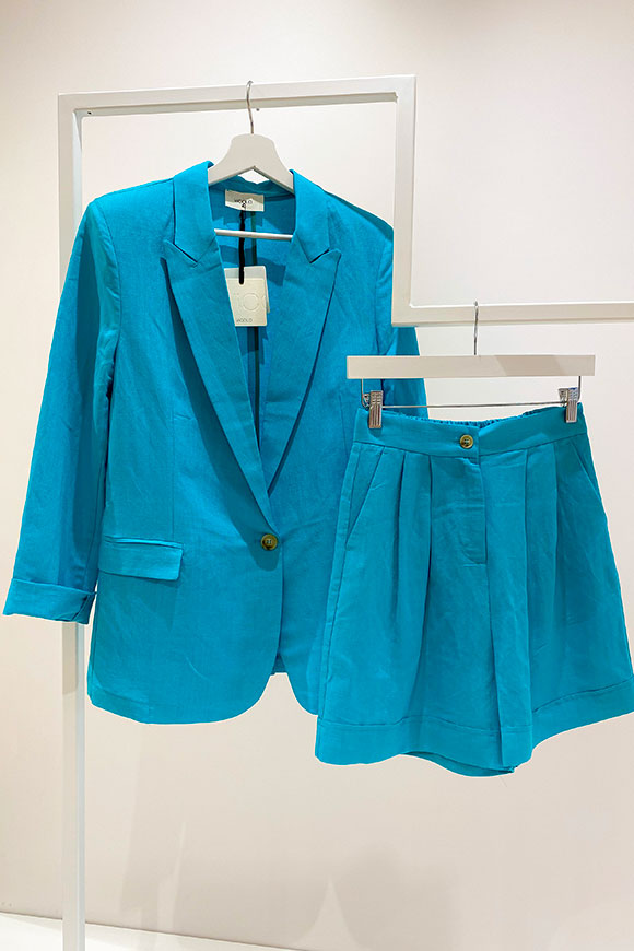 Vicolo - Turquoise linen bermuda shorts