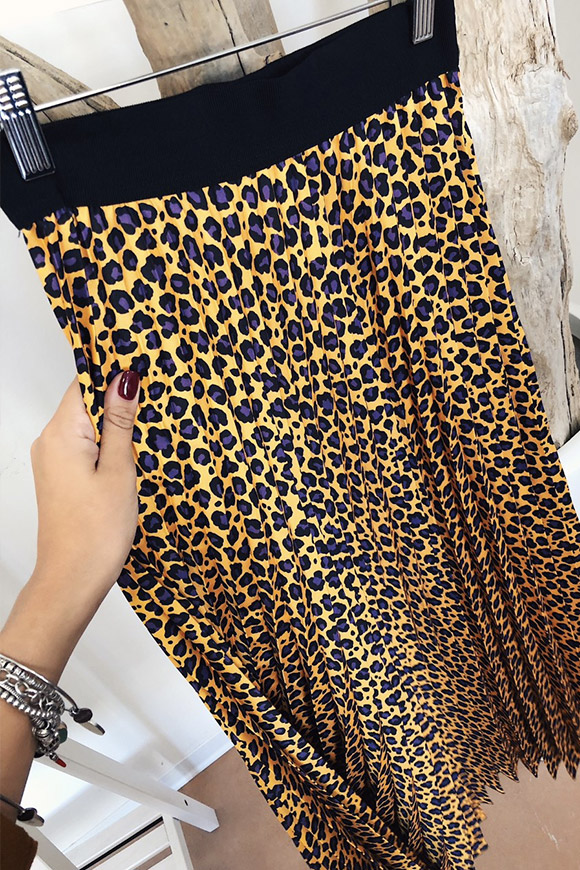 Vicolo - Mustard yellow plisset leopard skirt