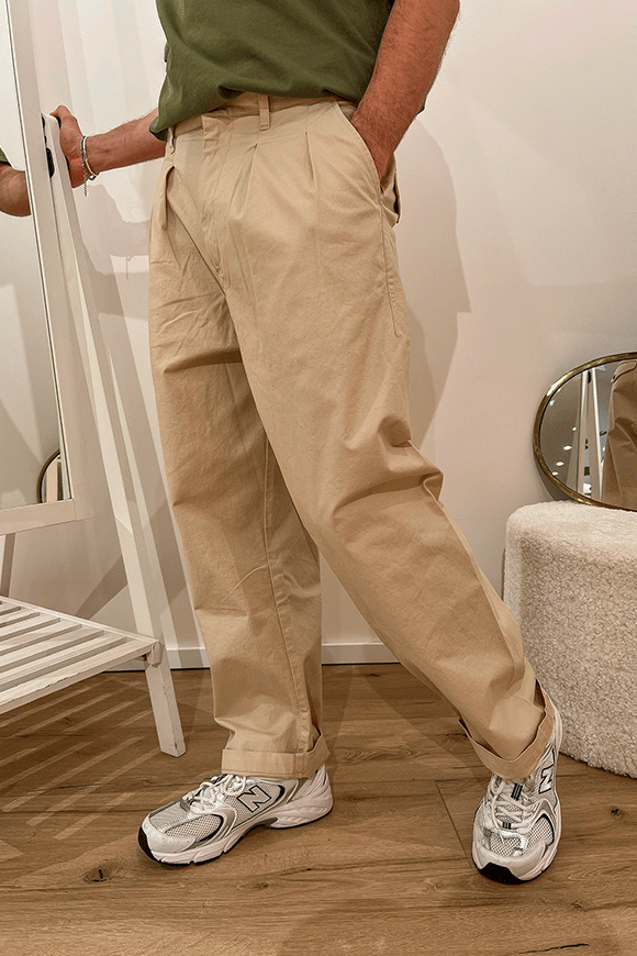 Sand chino trousers with pleats