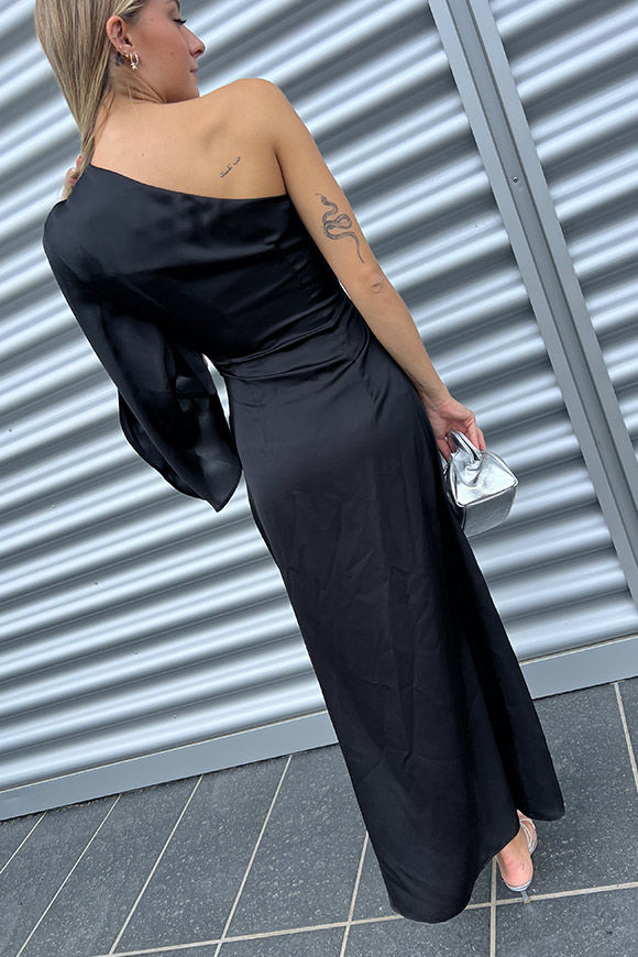 Simona Corsellini - Vestito nero monospalla con fibbia gioiello
