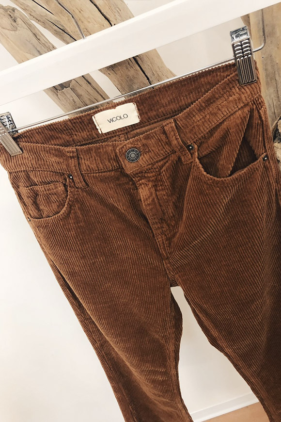 Vicolo - Brown corduroy trousers