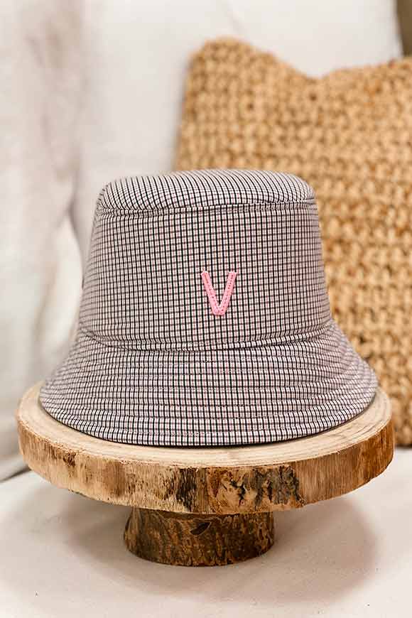 Vicolo - Pink and black checkered bucket hat