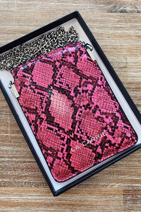 La Carrie - Fuchsia python-shaped mobile phone bag with chain