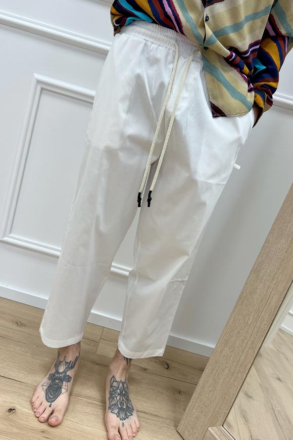 Why not brand - Pantaloni bianco con elastico e lacci in corda