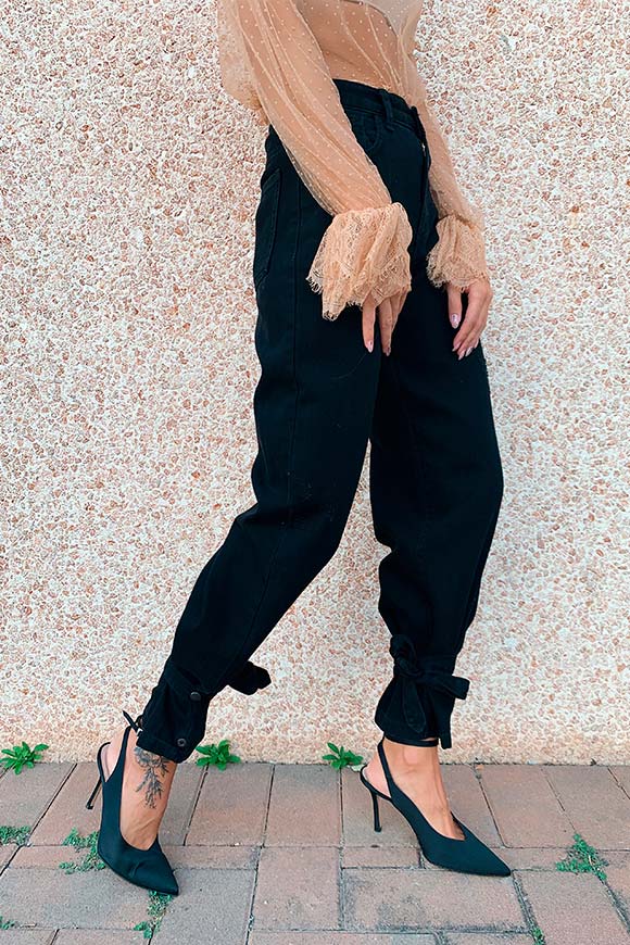 Kontatto - Black jeans with bows at the ankles