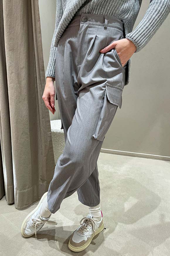 Haveone - Pantaloni grigi chiari cargo con tasconi