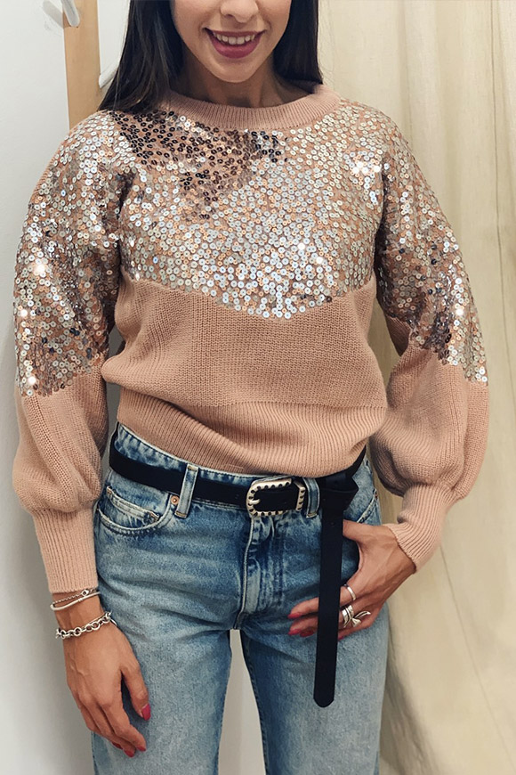 Vicolo - Powder pink sweater with sequins on the chest