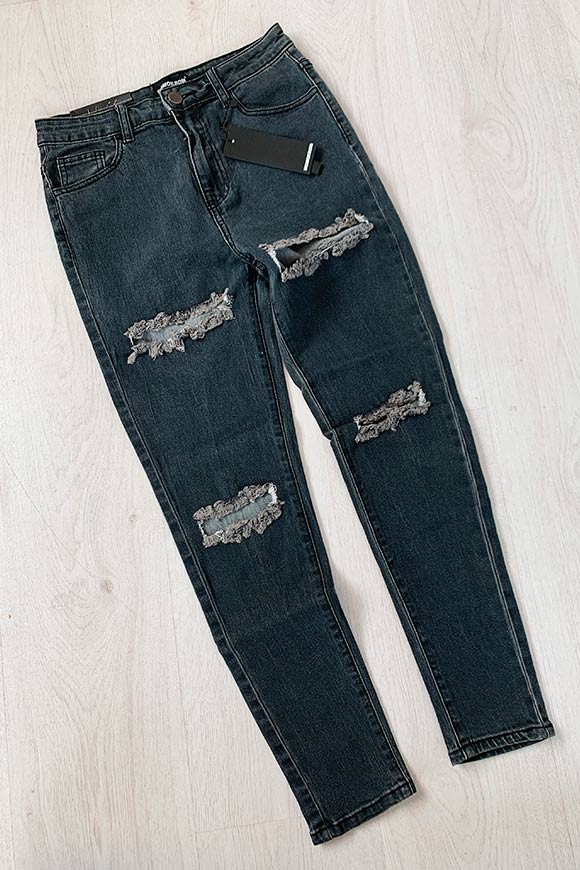 Momokrom - Jeans nero slavato con rotture