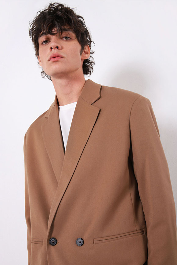 Imperial - Oversized double-breasted jacket with classic lapels