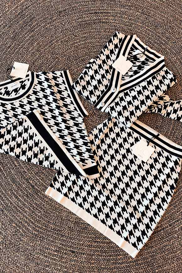 Vicolo - Black and white houndstooth macro cardigan