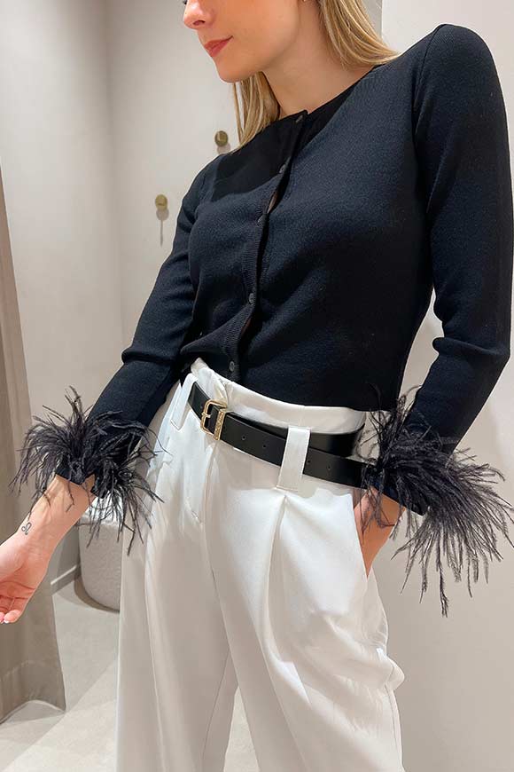 Vicolo - Black cardigan with buttons and feathers on the sleeve