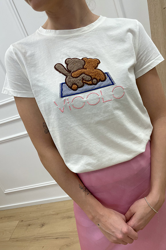 Vicolo - T shirt bianca orsetti bouclé con logo