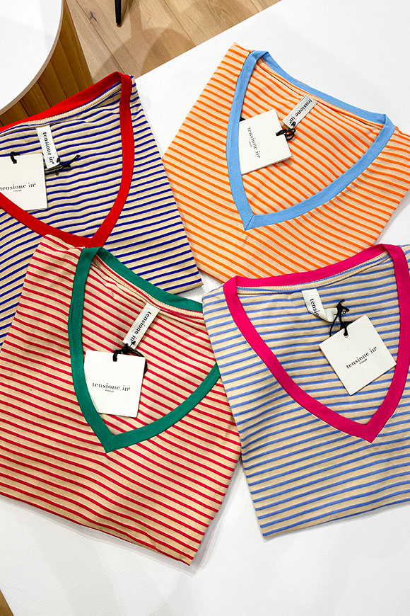 Tensione In - Blue striped viscose box t shirt with red border
