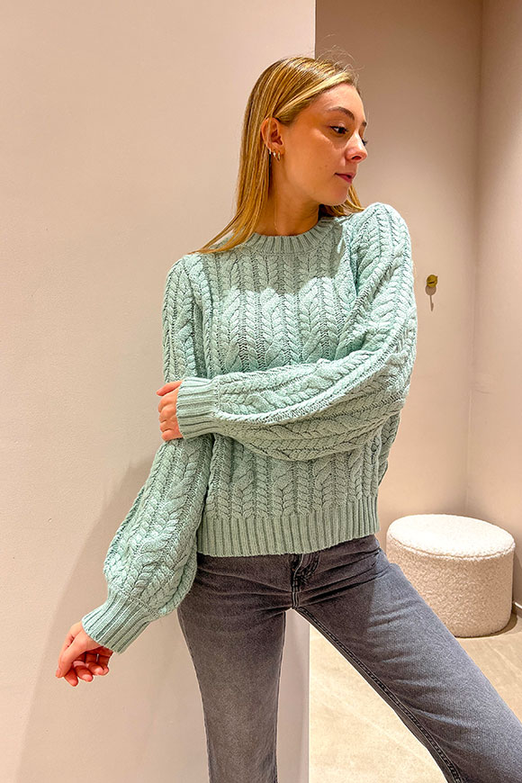 Vicolo - Mint cable-knit sweater with balloon sleeves