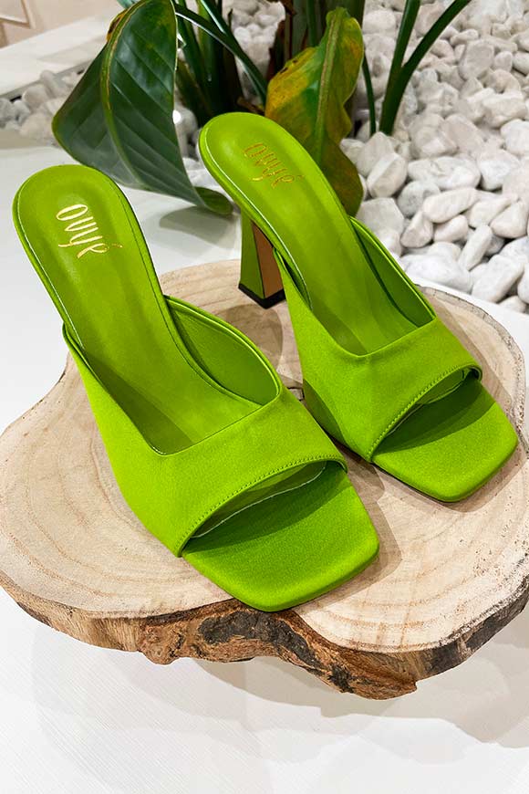 Ovyé - Acid green sandals with spool heel band