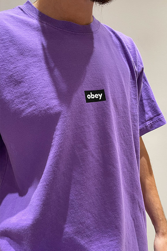 Obey - T shirt viola basica con stampa logo sul davanti
