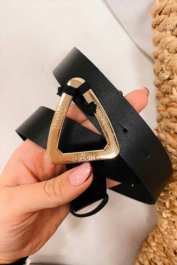 Vicolo - Cintura nera con fibbia dorata triangolare con logo