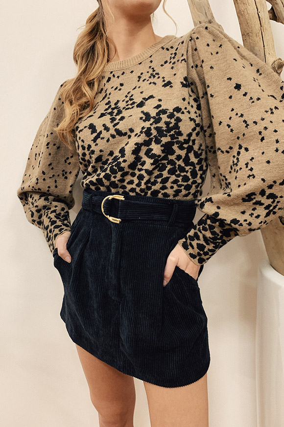 Vicolo - Beige and black leopard print sweater with wide sleeves