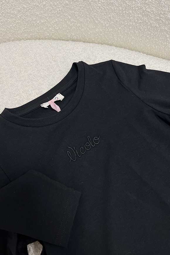 Vicolo Bambina - T-shirt nera con logo ricamato e maniche lunghe