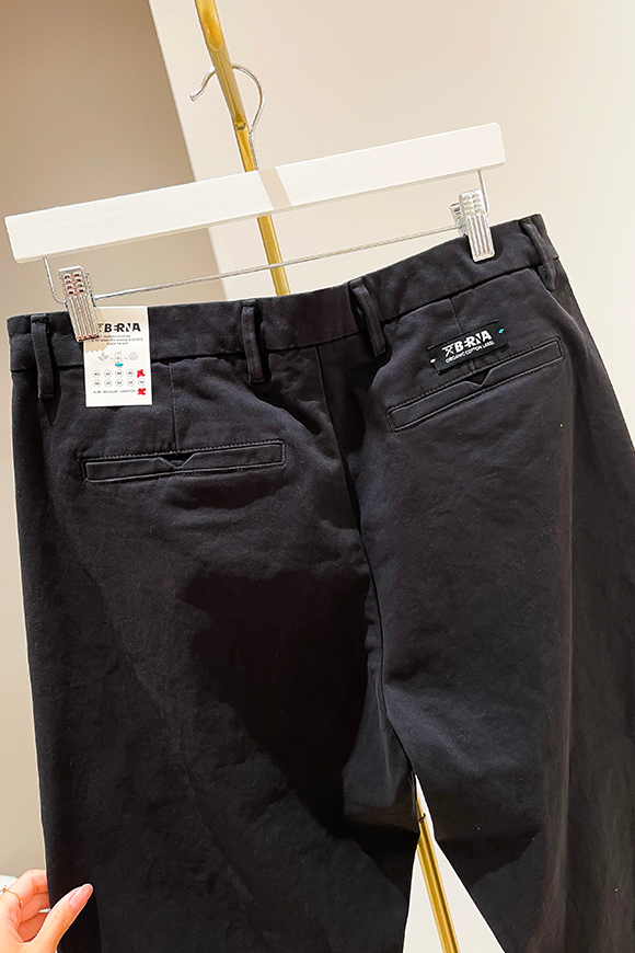 Berna - Pantalone chino nero in cotone