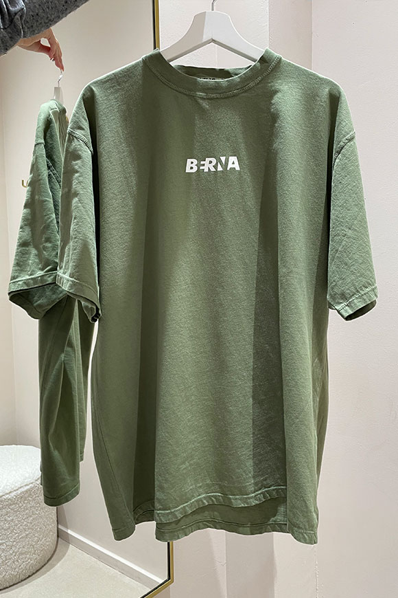 Berna - T shirt verde militare con stampa logo sul davanti over
