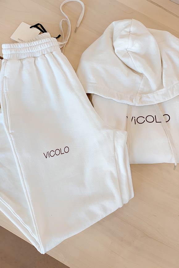 Vicolo - White sweatshirt with hood and logo