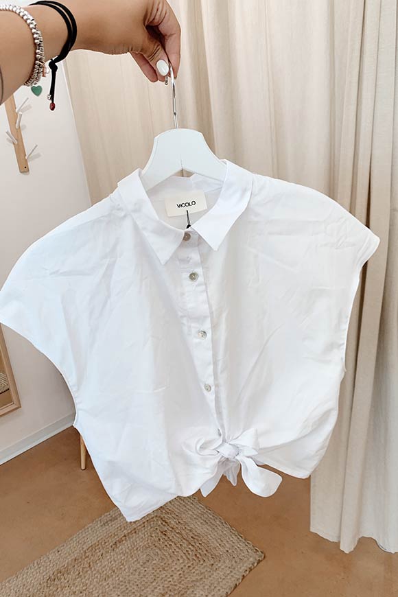 Vicolo - White shirt with knot