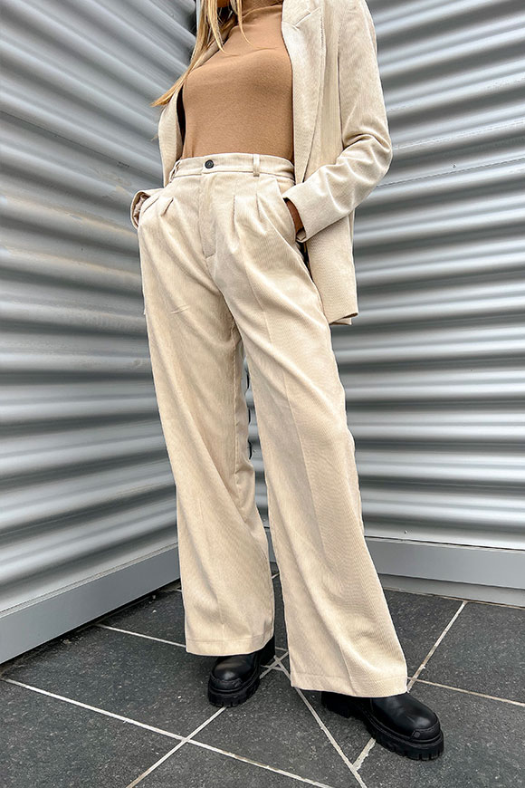 Vicolo - Wide fit butter palazzo pants in striped velvet