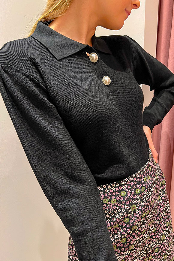 Vicolo - Ribbed polo-style sweater with jewel buttons