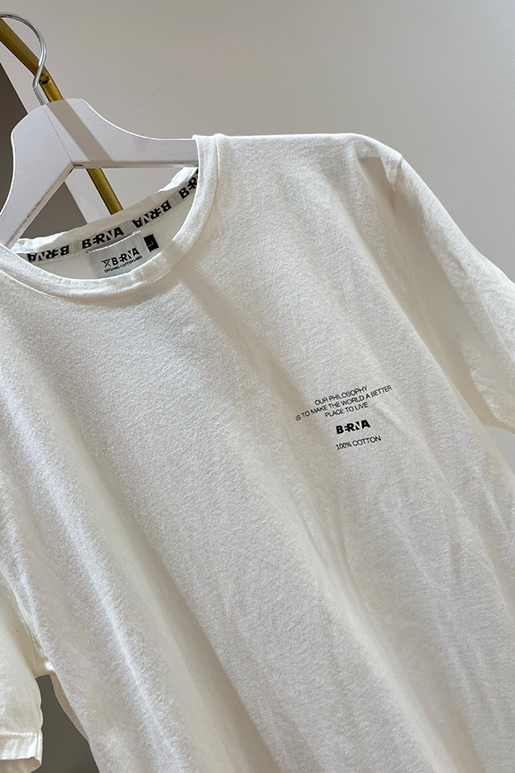 Berna - T shirt bianca stampa logo nera lato cuore