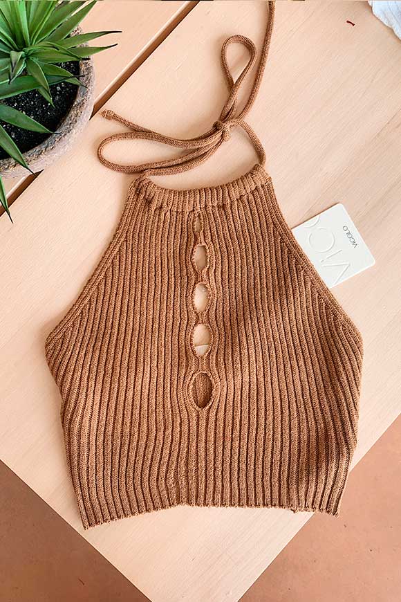 Vicolo - Caramel knitted top with holes