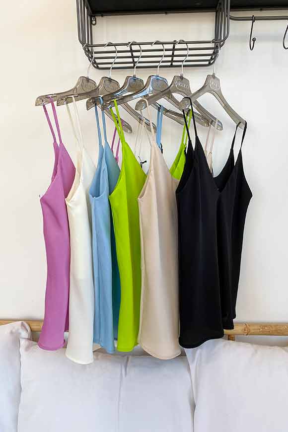 Vicolo - Periwinkle tank top in basic satin